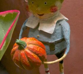 thanksgiving decor using a cast of characters part three, crafts, seasonal holiday decor, thanksgiving decorations, Pilgrim Boy pictured in my succulent garden view 3 has visited it for the T giving holiday in bygone years including a time featured
