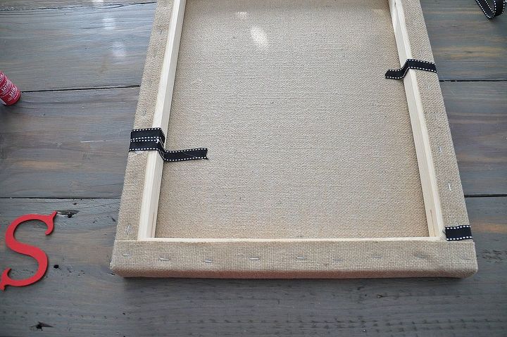 diy burlap memo board, crafts, Attach ribbon tightly to the canvas using hot glue