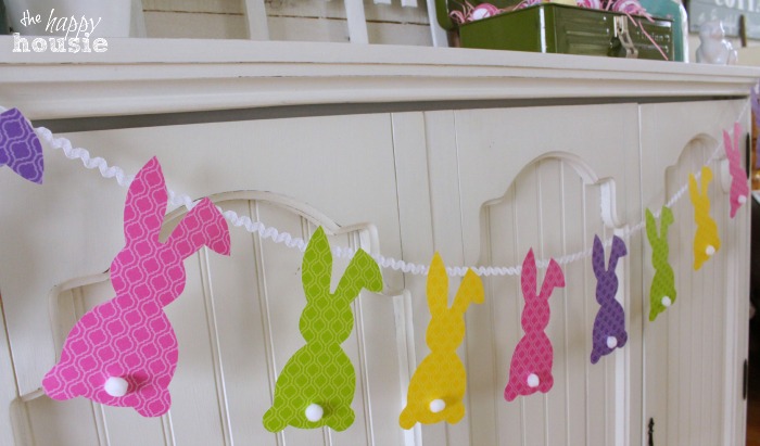 easy easter bunny bunting pb kids knock off, crafts, easter decorations, seasonal holiday decor