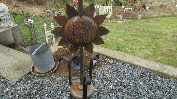 rustic yard art, flowers, gardening, outdoor living, repurposing upcycling, Flower tealight candle stick with a three legged stand