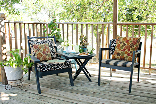 a 25 little deck makeover, decks, outdoor furniture, outdoor living, painted furniture