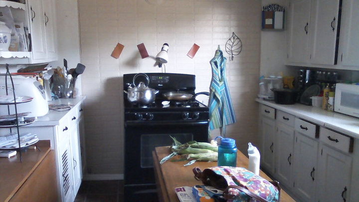q the lone stove a much needed mini kitchen makeover on a serious budget, home decor, kitchen design