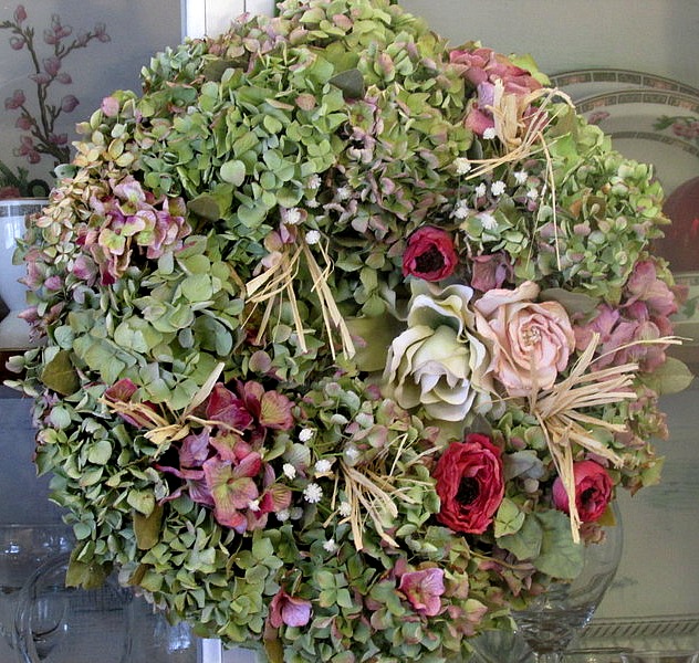 hydrangea wreath, crafts, flowers, gardening, hydrangea, wreaths