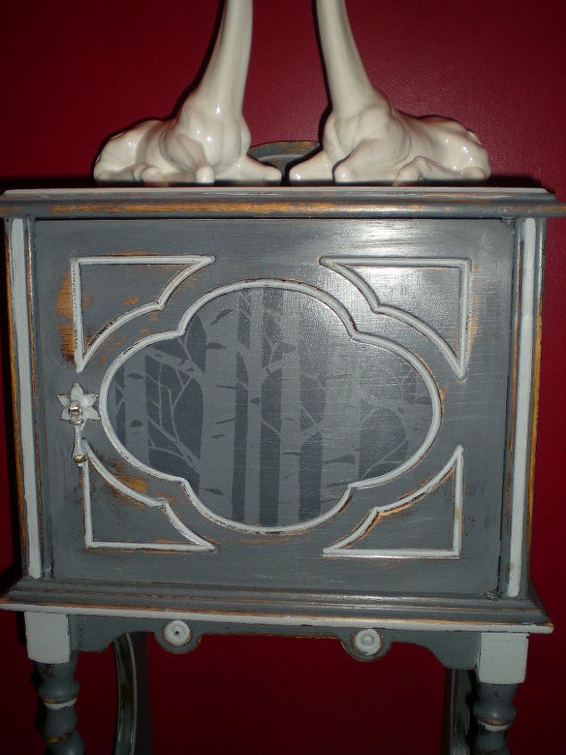 humidor for a cabin, chalk paint, painted furniture, Distressed and waxed