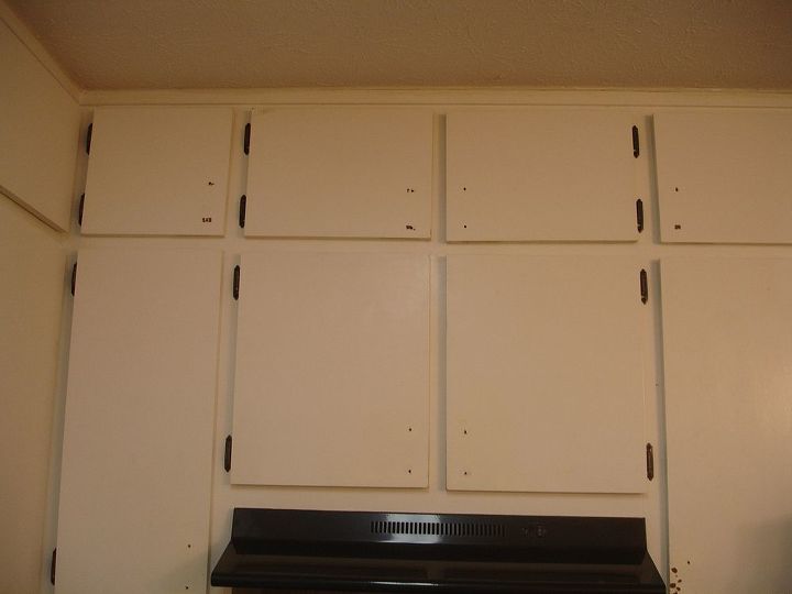kitchen cabinets updated with moulding, kitchen cabinets, kitchen design, Before pictures of our cabinets