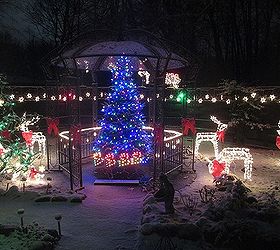 outdoor christmas display, christmas decorations, outdoor living, seasonal holiday decor, Our back courtyard