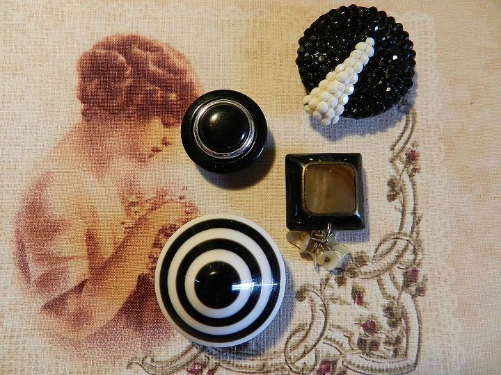 vintage magnets, crafts, repurposing upcycling