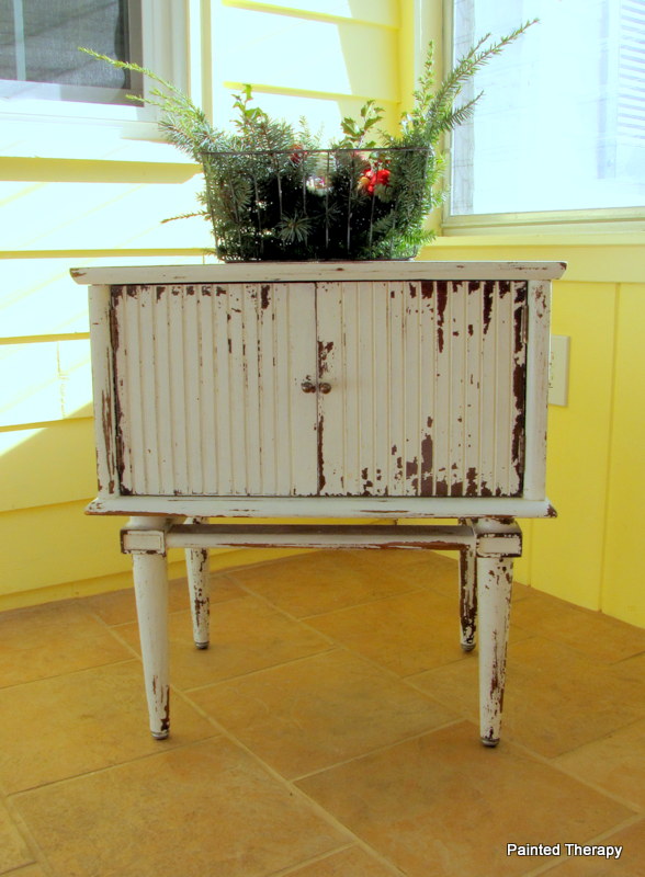 meet gezebel the side table, painted furniture, shabby chic