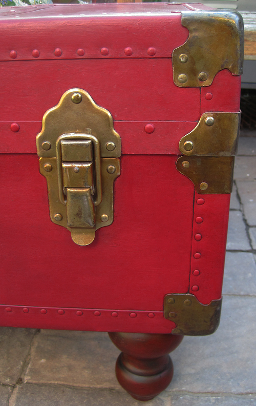 antique trunk coffee table with annie sloan chalk paint