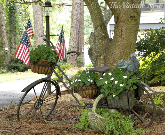 celebrating the red white and blue all summer long, curb appeal, patriotic decor ideas, seasonal holiday decor