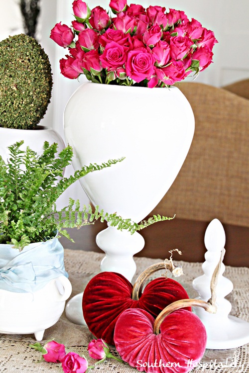 valentines day centerpiece, seasonal holiday d cor, valentines day ideas
