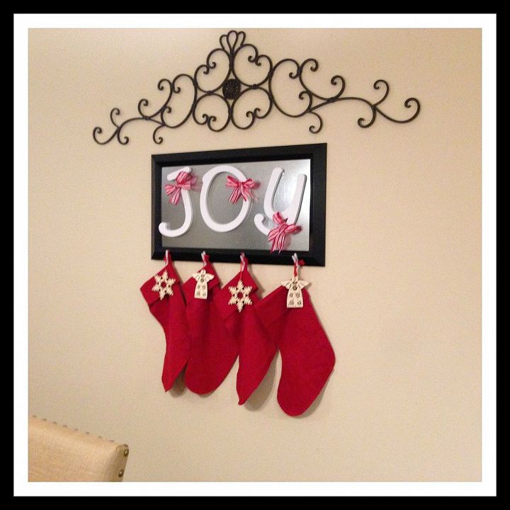 diy stocking hanger, seasonal holiday d cor, Finished DIY Stocking Hanger