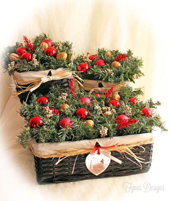 quick and easy holiday centerpiece, seasonal holiday d cor, wreaths, Make 3 Holiday Centerpiece baskets for 30