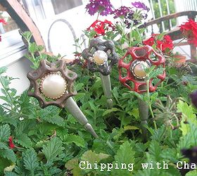 funky fork flowers and more, flowers, gardening, repurposing upcycling