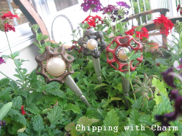 funky fork flowers and more, flowers, gardening, repurposing upcycling