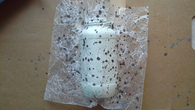 frascos de ovos salpicados falsos, Decoupage de papel salpicado em potes de vidro