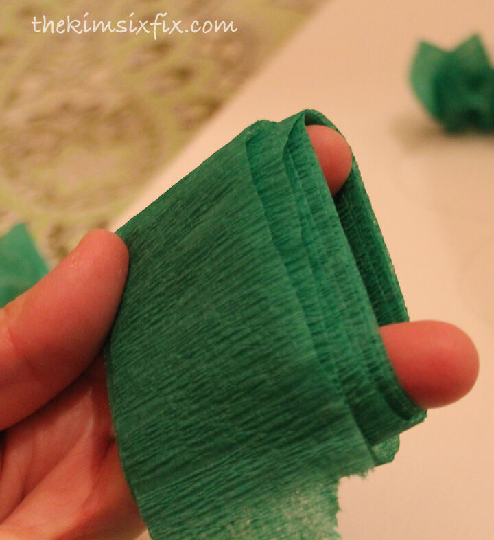 crepe paper shamrock, crafts, seasonal holiday decor, Wrap party streamers around your fingers to form loops