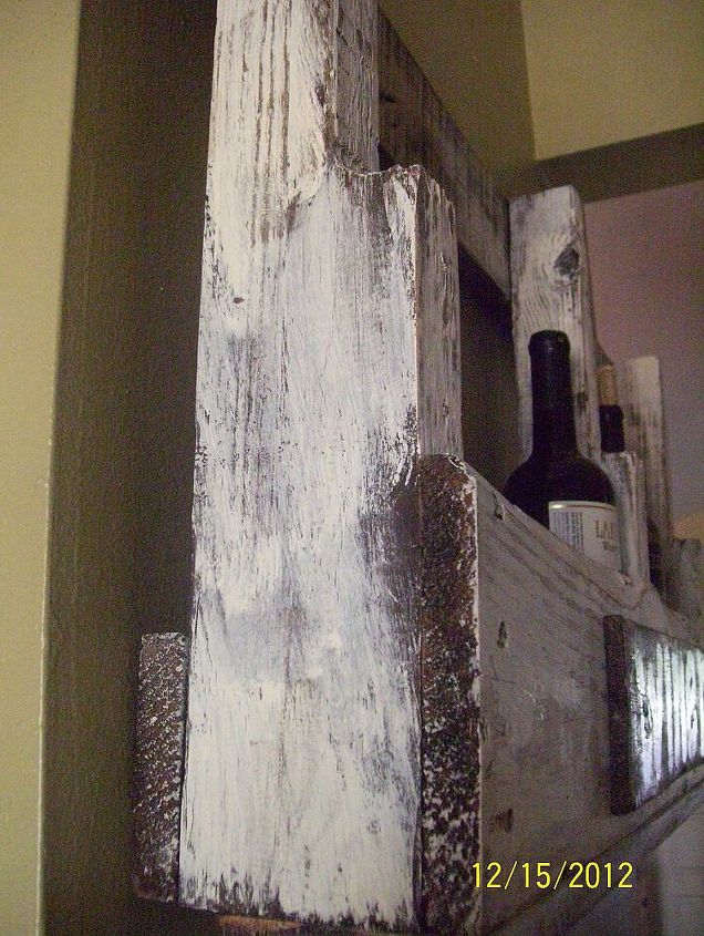 bar de vinho de paletes, Vista lateral do palete