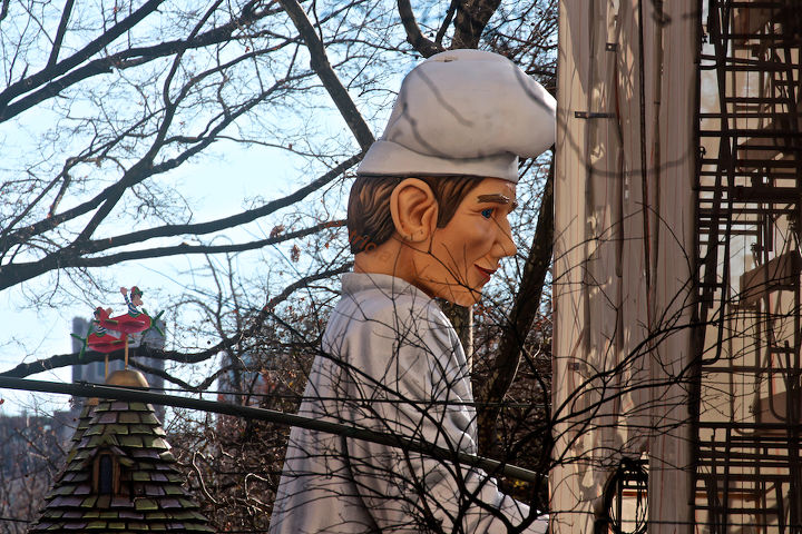 id needed re characters in entertainment, seasonal holiday d cor, thanksgiving decorations, An unidentified DUDE rides in a vehicle in Macy s 2013 Thanksgiving Parade View Three at CPW Image featured