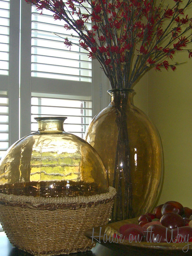 decorating with baskets, home decor