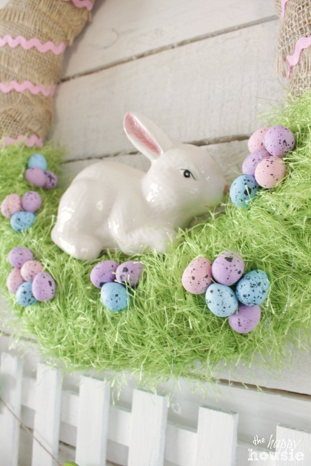 easter bunny in the grass wreath, crafts, easter decorations, seasonal holiday decor, wreaths