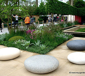 the hottest trends from 2013 chelsea flower show in london, flowers, gardening, outdoor living, Unusual seating drew applause at the 2013 Chelsea Flower Show in London Photo copyright Elspethbriscoe Flickr