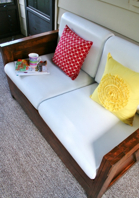 styling a love seat 4 different ways, home decor, Simplistic Preppy
