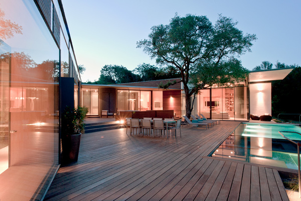 modern home in austin, go green, home decor, outdoor living, pool designs