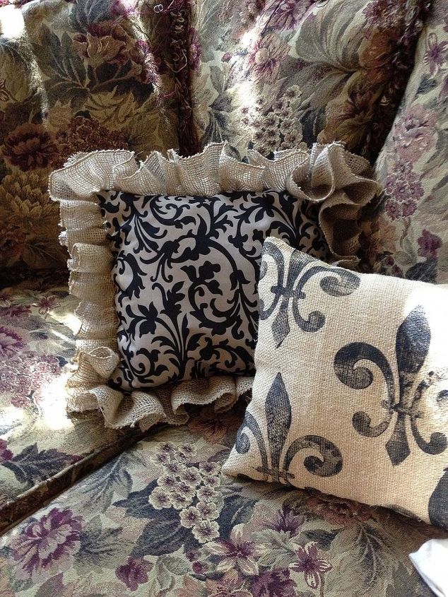 burlap pillows, crafts, home decor, The back pillow I bought the burlap trim and made a ruffle edging to this cute outdoor remnant bought as is I felt it look good together with the stamped burlap pillow