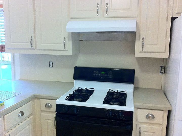 cambio de azulejos en la cocina, En el otro lado de la cocina utilic Mastic normal