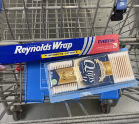 How to Make a Cute Q-tip Christmas Tree in 5 Easy Steps