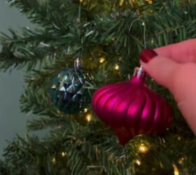 5 Easy DIY Painted Christmas Ornaments to Try Out Now