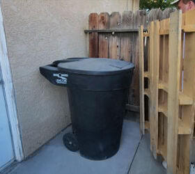 Drag pallets into your yard for this free outdoor build