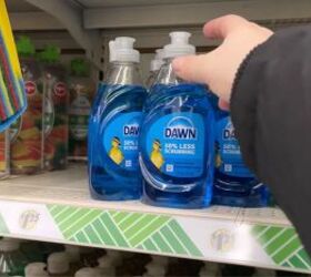 If you haven't tried doing this with blue Dawn dish soap yet, it's time to jump on the bandwagon