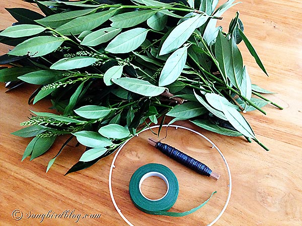 homemade leaf wreath, crafts, wreaths