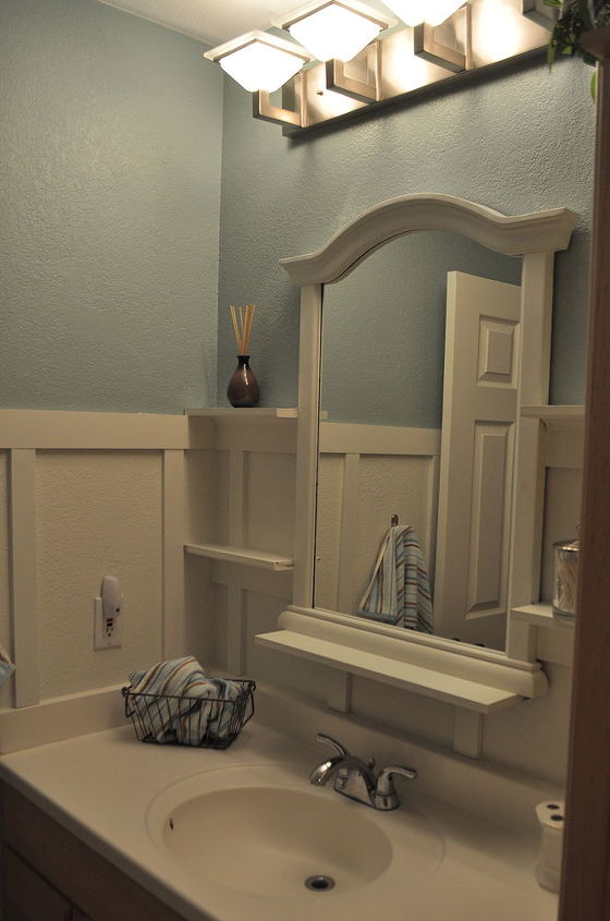 guest bathroom makeover, bathroom ideas, home decor, New bathroom mirror and board and batten with shelves around mirror