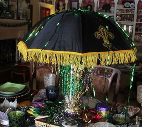 mardi gras tablescape, seasonal holiday d cor, My umbrella from Nawlins made the centerpiece fun