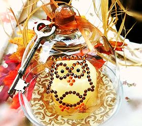 easy glitter and glitz pumpkin, crafts, seasonal holiday decor, I loved the little owl decal so much that I also added one to the top of one my cupcake stands A cute little touch for fall