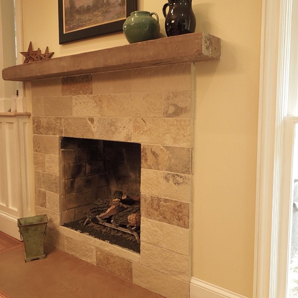 ideas for fireplaces, fireplaces mantels, Stone tile fireplace