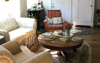 Cottage Tour: The Living Room