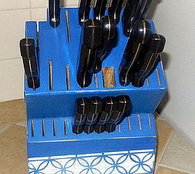 painted and stencilled knife block adds color to my kitchen, kitchen design, painting, This knife block now adds a pop of color to my kitchen See the tutorial