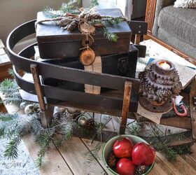 expect the unexpected with this junker s christmas home tour, seasonal holiday d cor, wreaths, Tools in tooboxes Well I never Make fake C