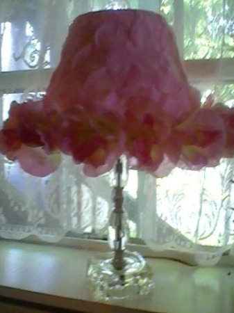 repurpose lamp shade to shabby chic, crafts, home decor, Attached Roses on rim