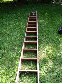 tengo una escalera rodante antigua