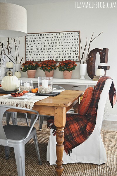 vintage fall dining room, dining room ideas, seasonal holiday decor, Cozy Vintage Autumn Dining room