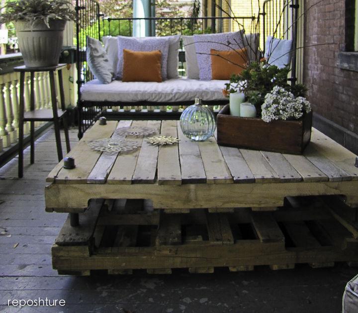 industrial look pallet coffee table, diy renovations projects, pallet projects, repurposing upcycling, added some more slats and LOVE it