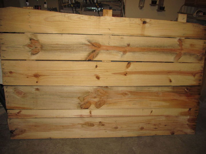 q new wood from scrap pallet pile