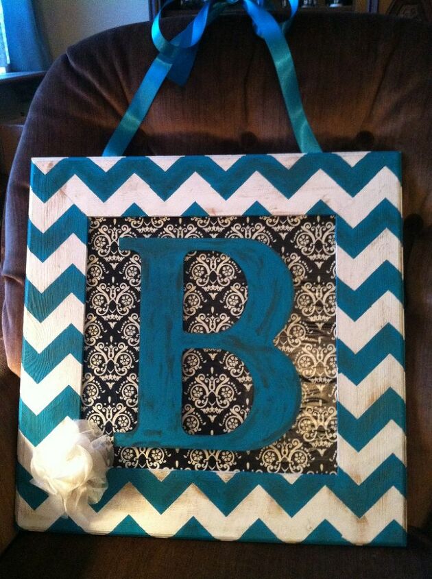 junked frame into chevron painted cuteness, home decor, Picked up a frame that was thrown away painted chevron stripes which are now my FAVORITE added cute paper and painted a B for our last name