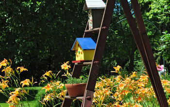 10 Great Ways to Display Birdhouses in Your Garden