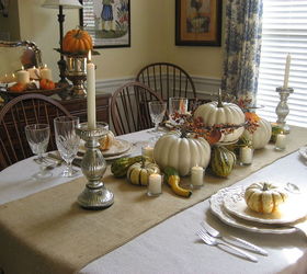 thanksgiving tablescape burlap and white pumpkins, home decor, seasonal holiday decor, thanksgiving decorations, Love the contrast of the simple and elegant